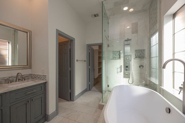 408 Benwick Way, Lewisville, TX 75056