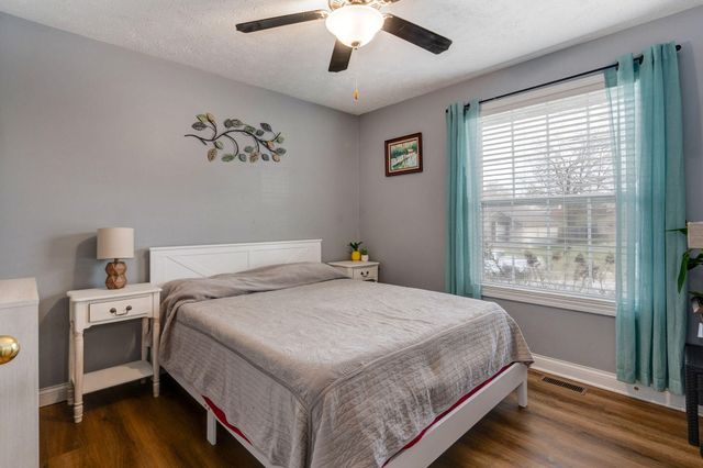 704 E Placer Mill Road, Nixa, MO 65714