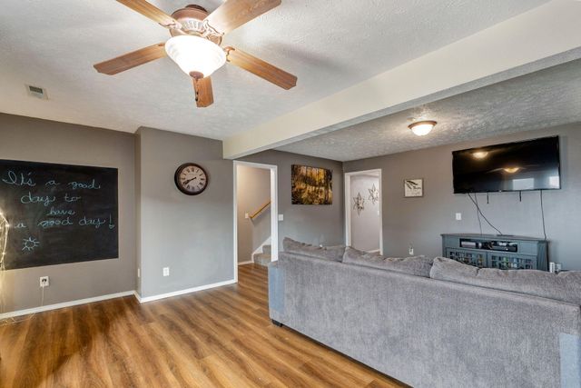 704 E Placer Mill Road, Nixa, MO 65714