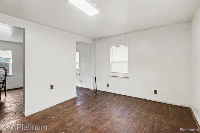 5160 Laur Road, North Branch, MI 48461