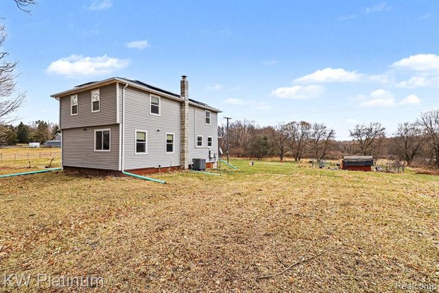 5160 Laur Road, North Branch, MI 48461