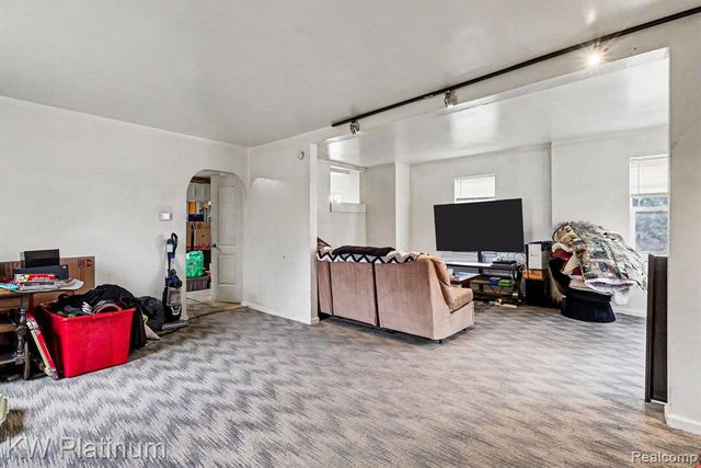 5160 Laur Road, North Branch, MI 48461