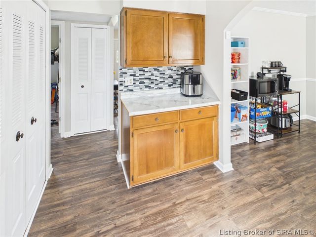 2318 Cornwell Drive, Jeffersonville, IN 47130