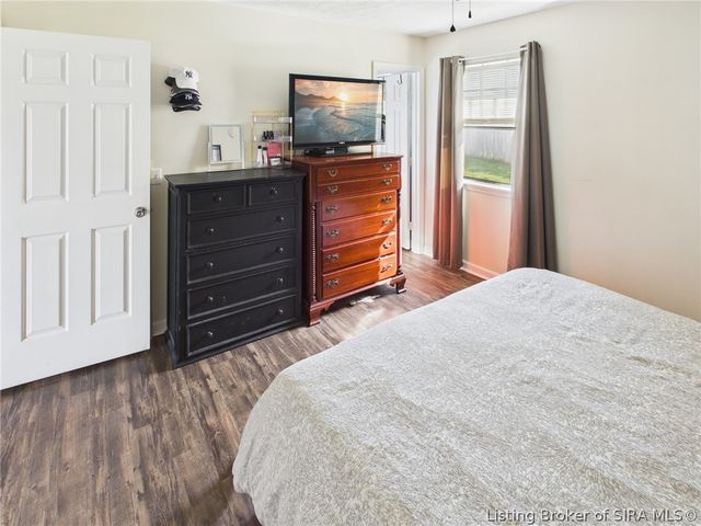 2318 Cornwell Drive, Jeffersonville, IN 47130