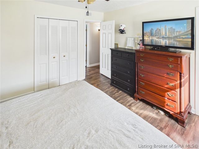 2318 Cornwell Drive, Jeffersonville, IN 47130