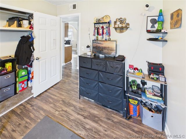 2318 Cornwell Drive, Jeffersonville, IN 47130