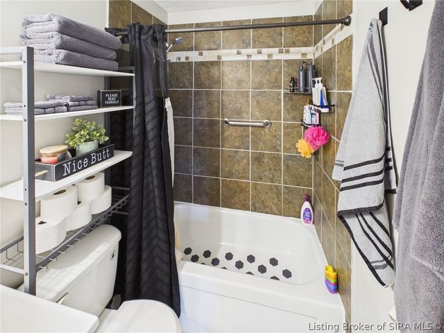 2318 Cornwell Drive, Jeffersonville, IN 47130