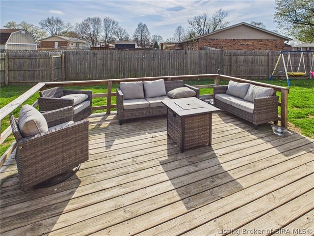 2318 Cornwell Drive, Jeffersonville, IN 47130