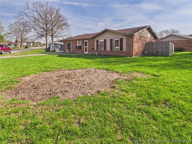 2318 Cornwell Drive, Jeffersonville, IN 47130