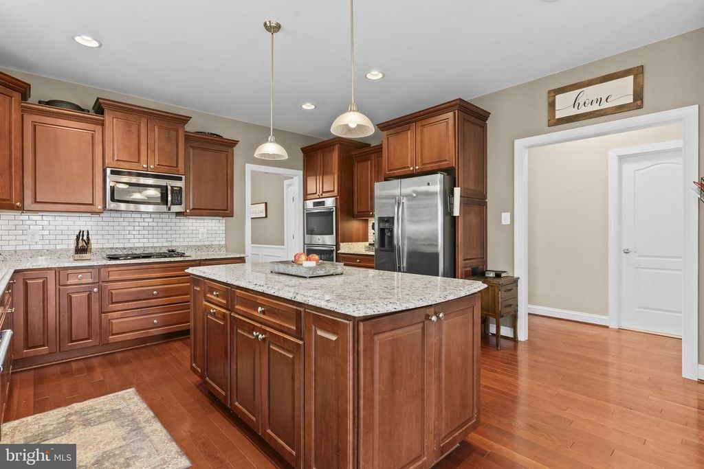 Image 15 of property listing at 1905 RESTING RIDGE LN, Prince Frederick, MD 20678