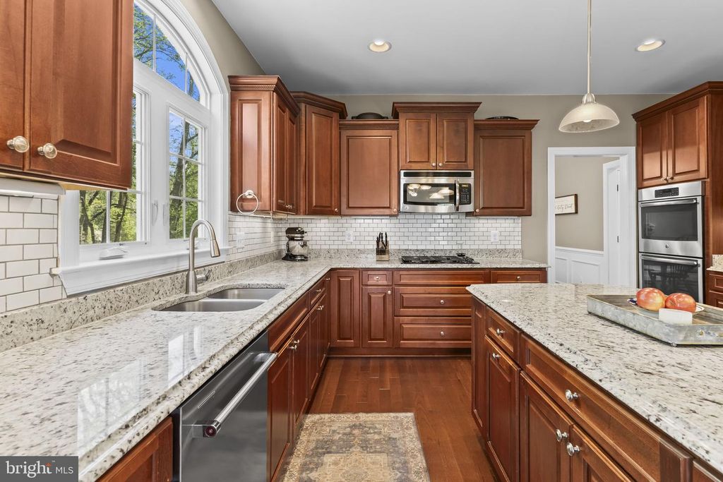 Image 16 of property listing at 1905 RESTING RIDGE LN, Prince Frederick, MD 20678