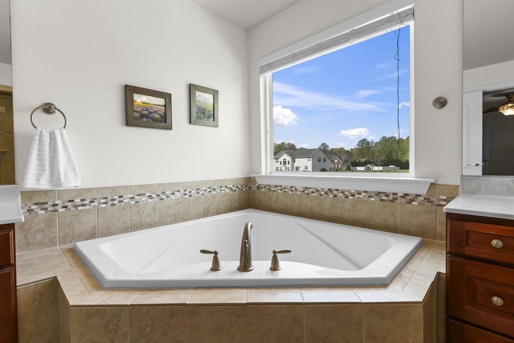 Image 35 of property listing at 1905 RESTING RIDGE LN, Prince Frederick, MD 20678