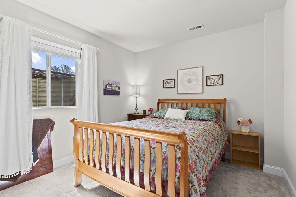 Image 52 of property listing at 1905 RESTING RIDGE LN, Prince Frederick, MD 20678