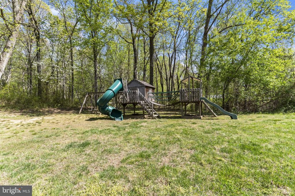 Image 58 of property listing at 1905 RESTING RIDGE LN, Prince Frederick, MD 20678