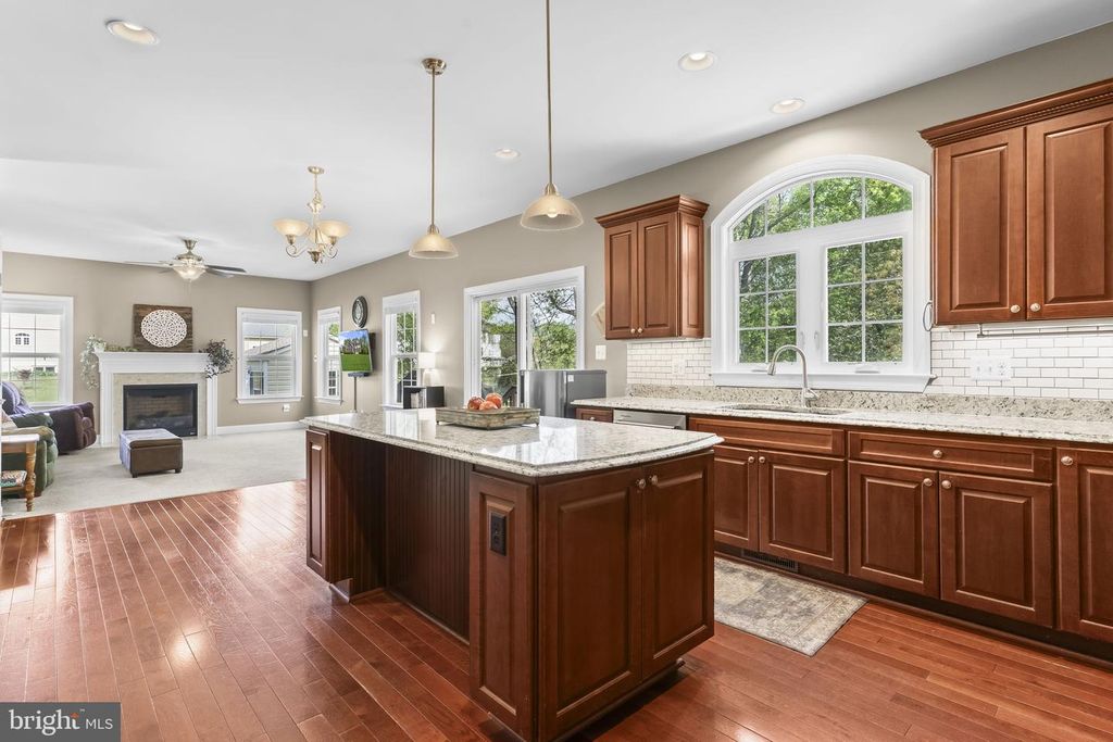 Image 9 of property listing at 1905 RESTING RIDGE LN, Prince Frederick, MD 20678