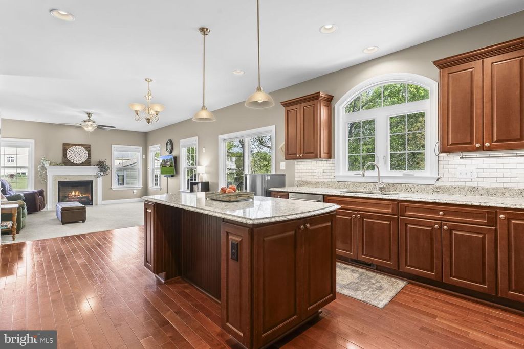 Image 10 of property listing at 1905 RESTING RIDGE LN, Prince Frederick, MD 20678