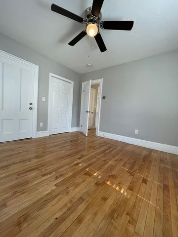 40-42 Center 3, Easton, MA 02356