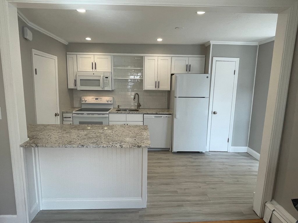 40-42 Center 3, Easton, MA 02356
