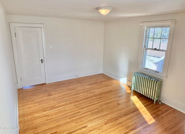 4 Judson Parkway, Gloversville, NY 12078