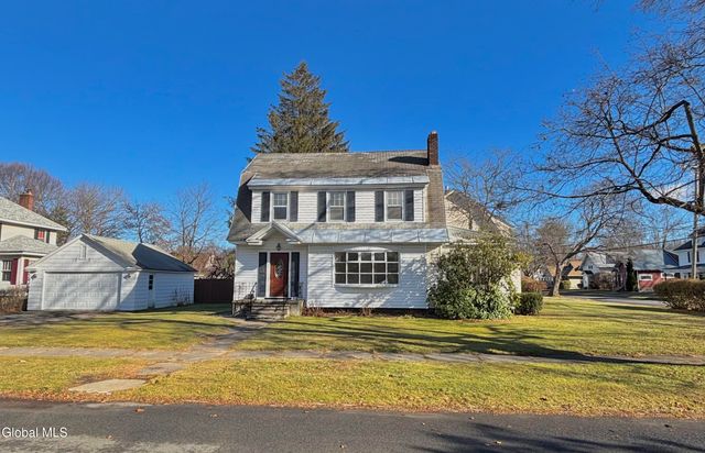 4 Judson Parkway, Gloversville, NY 12078