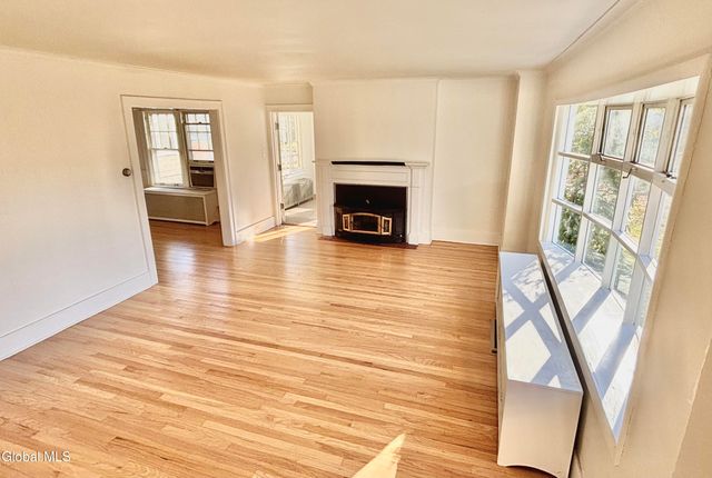 4 Judson Parkway, Gloversville, NY 12078