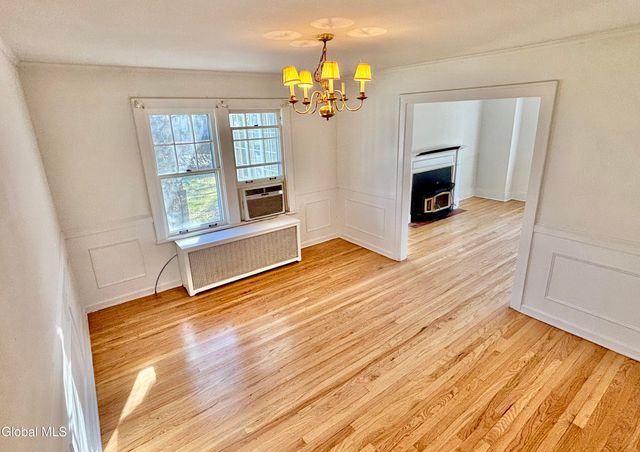 4 Judson Parkway, Gloversville, NY 12078