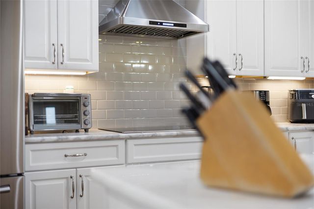 1504 GINGER SNAP, Deland, FL 32720