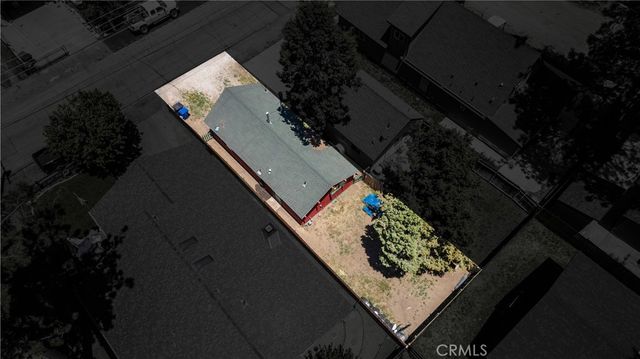906 W Country Club Boulevard, Big Bear City, CA 92314