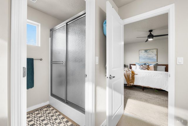 1905 N Chandra Ave, Meridian, ID 83646