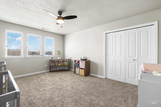 1905 N Chandra Ave, Meridian, ID 83646