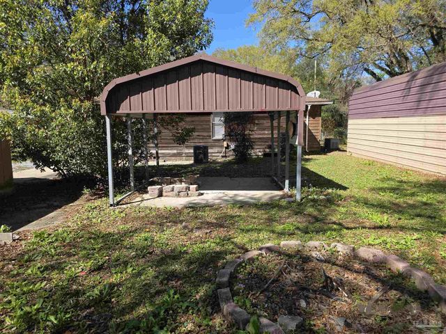 335 Vera St, Pensacola, FL 32514