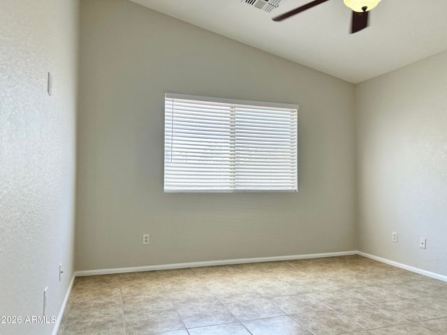 39976 N PASSARO Drive, San Tan Valley, AZ 85140
