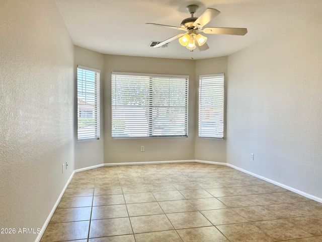 39976 N PASSARO Drive, San Tan Valley, AZ 85140