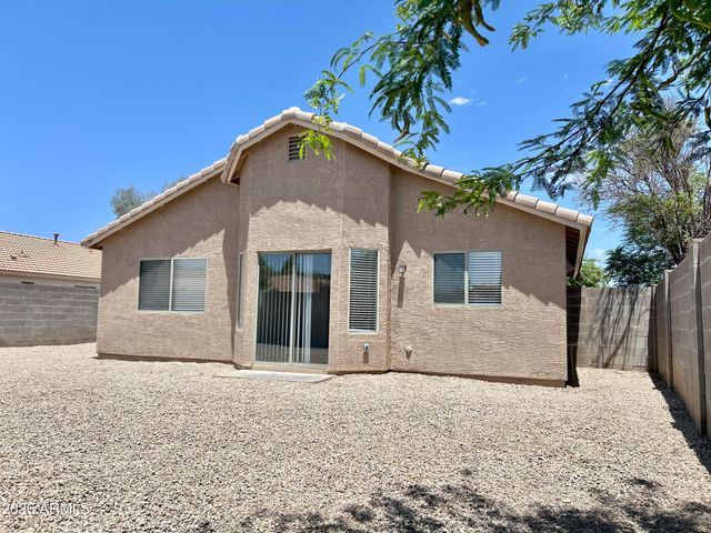 39976 N PASSARO Drive, San Tan Valley, AZ 85140