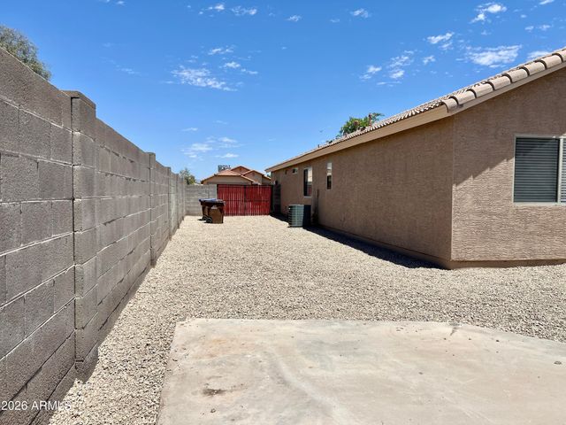 39976 N PASSARO Drive, San Tan Valley, AZ 85140