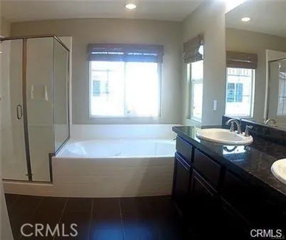 855 Madison Ct, Upland, CA 91784