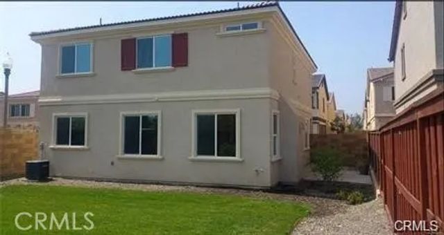 855 Madison Ct, Upland, CA 91784