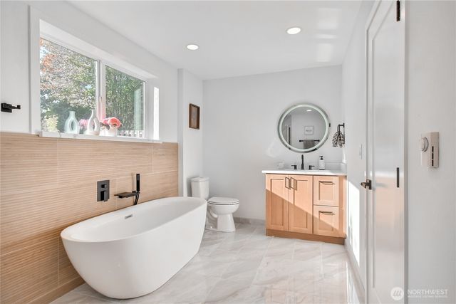 1229 SW 158th Street, Burien, WA 98166