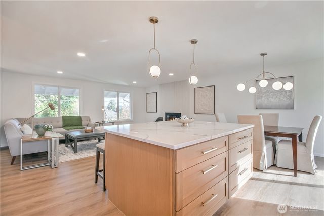 1229 SW 158th Street, Burien, WA 98166