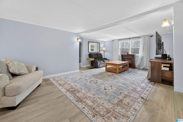 880 ROLLING HILLS ROAD, Gadsden, AL 35901