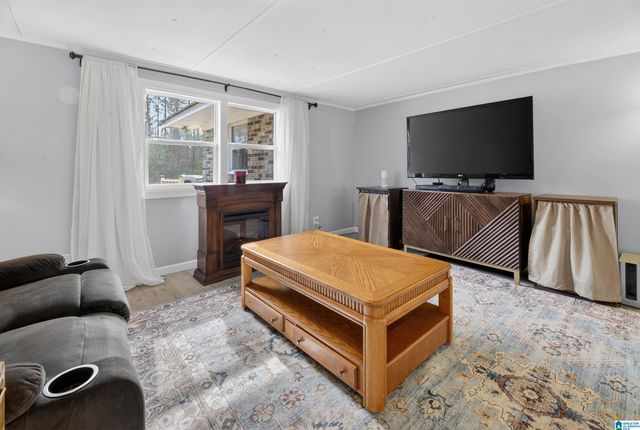 880 ROLLING HILLS ROAD, Gadsden, AL 35901