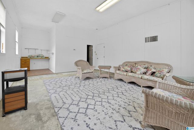 880 ROLLING HILLS ROAD, Gadsden, AL 35901