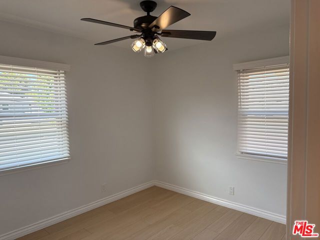 4125 W Toluca Lake Avenue, Burbank, CA 91505