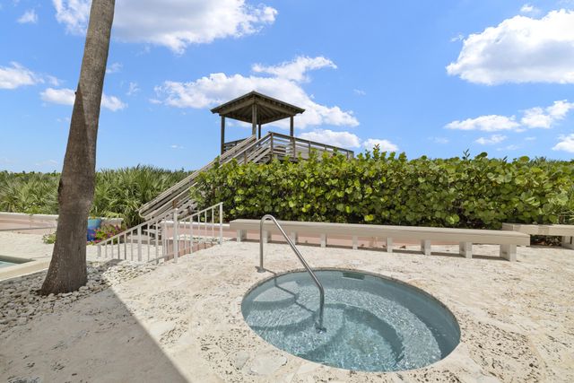 1701 NE Ocean Blvd 103, Stuart, FL 34994