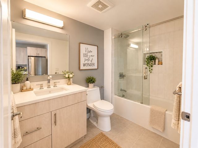98 Prescott St 2a, Boston, MA 02128