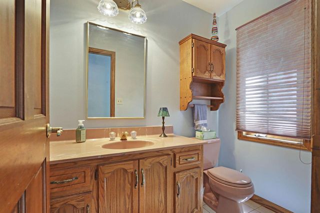 10817 86th PLACE, Pleasant Prairie, WI 53158