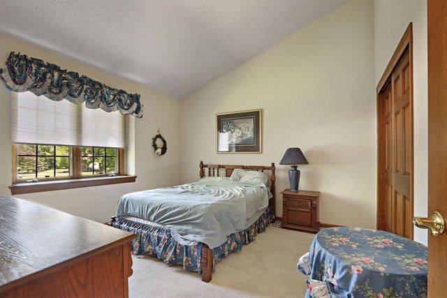 10817 86th PLACE, Pleasant Prairie, WI 53158