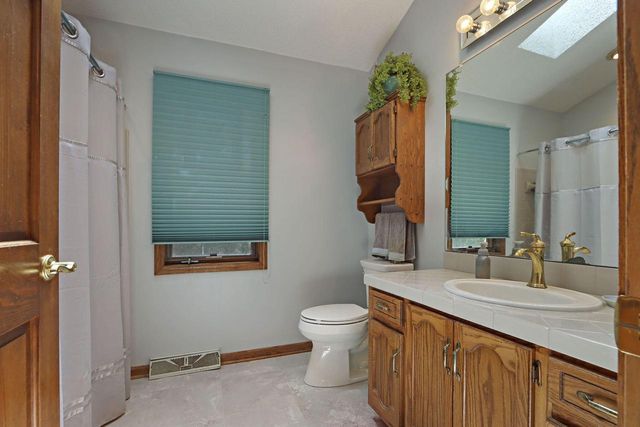 10817 86th PLACE, Pleasant Prairie, WI 53158