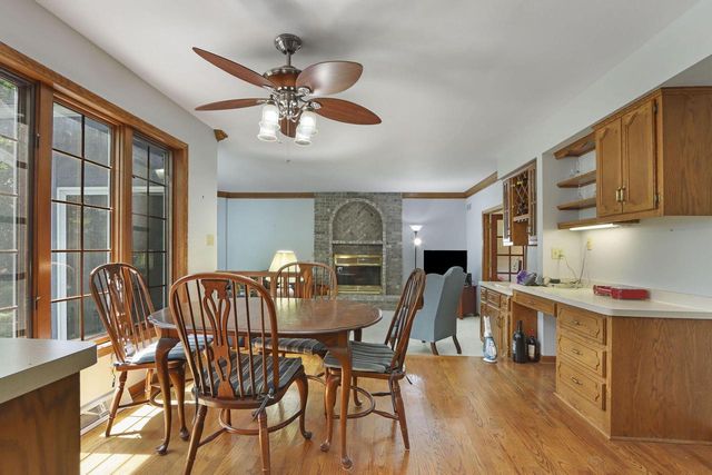10817 86th PLACE, Pleasant Prairie, WI 53158
