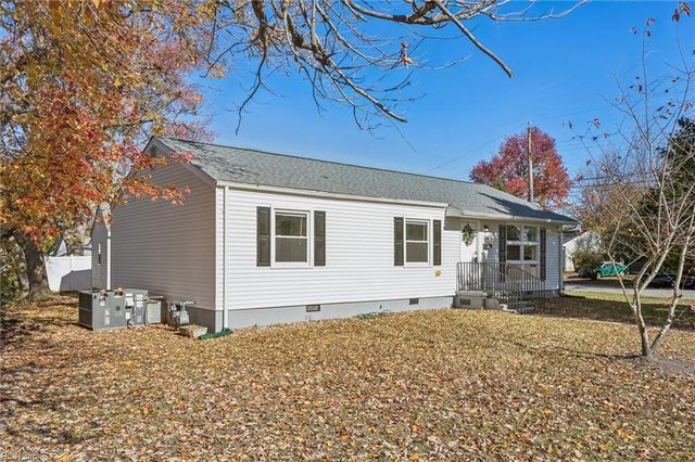 101 Bristol CT, Hampton, VA 23666